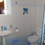 شقة Fotini